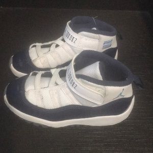 Jordan 11s Size 9